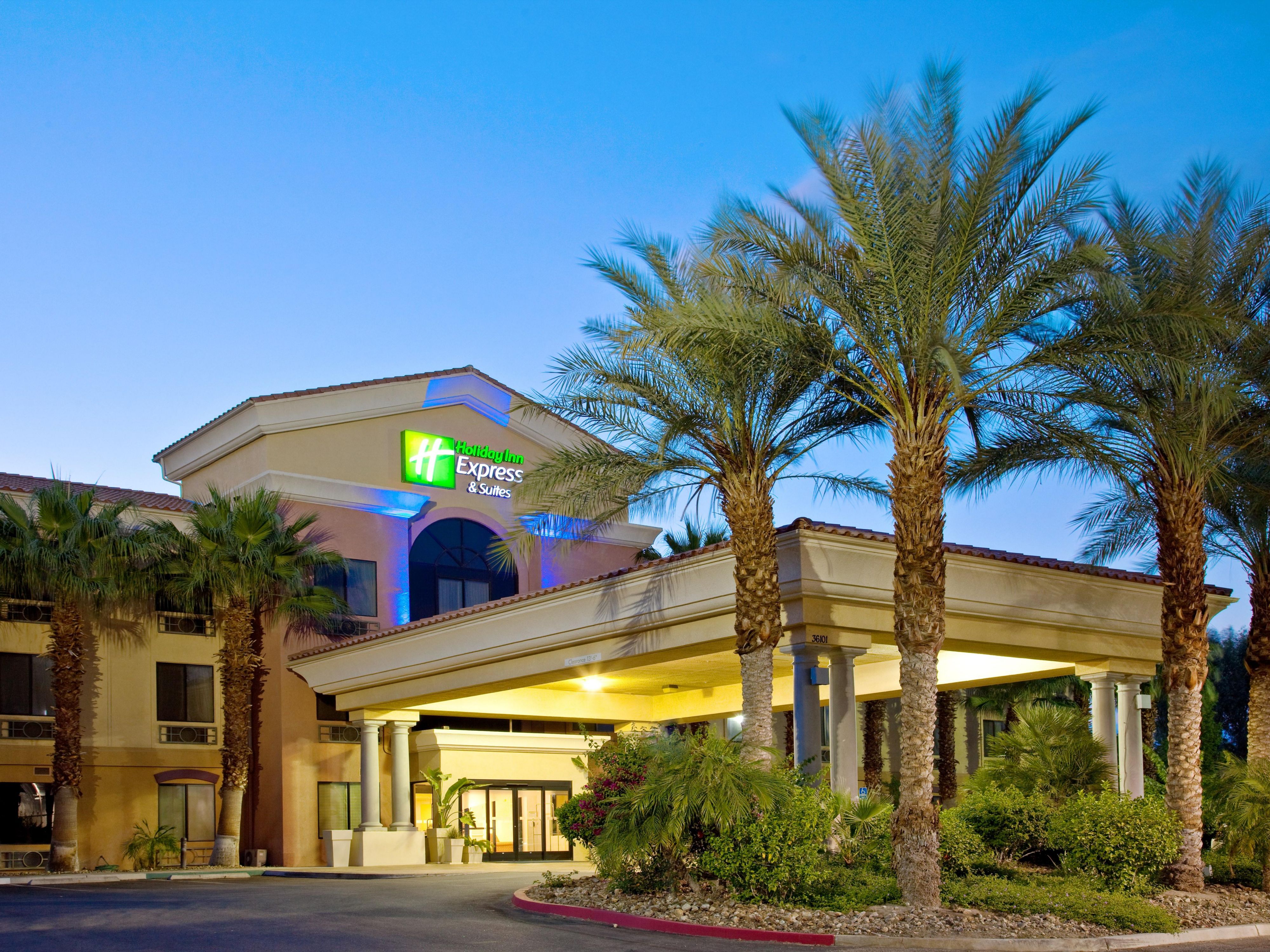 Holiday Inn Express Of Cathedral City